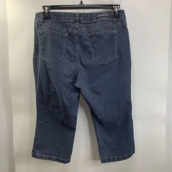 Baccini Capri Crop Pants‎ Jeans Rhinestone Buttons 16 P Stretch Dark Wash Womans - Picture 3 of 9